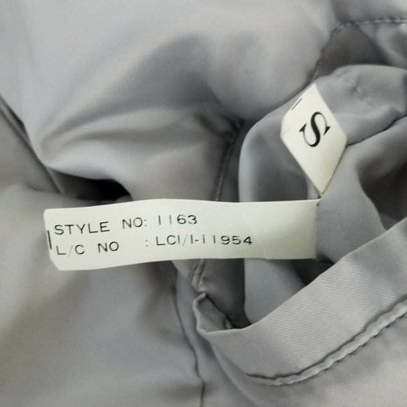 Saga Fox Finland Blue Fox Fur Womens Coat Jacket - Picture 8 of 8